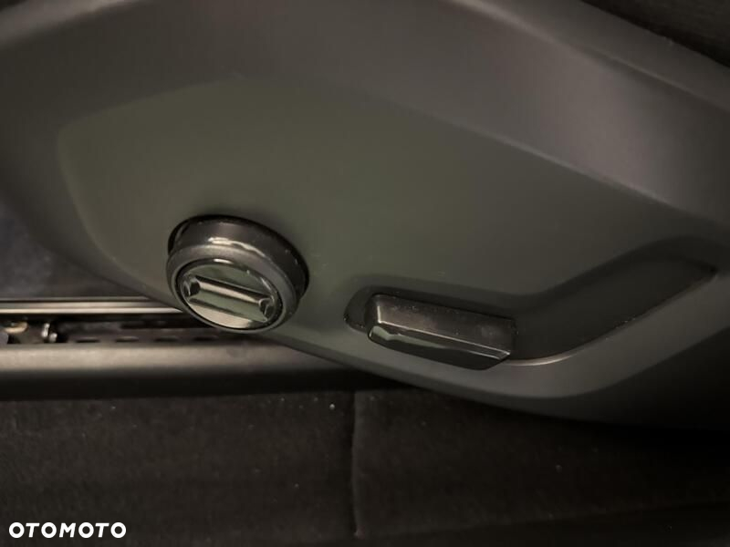 Volvo XC 60 - 18