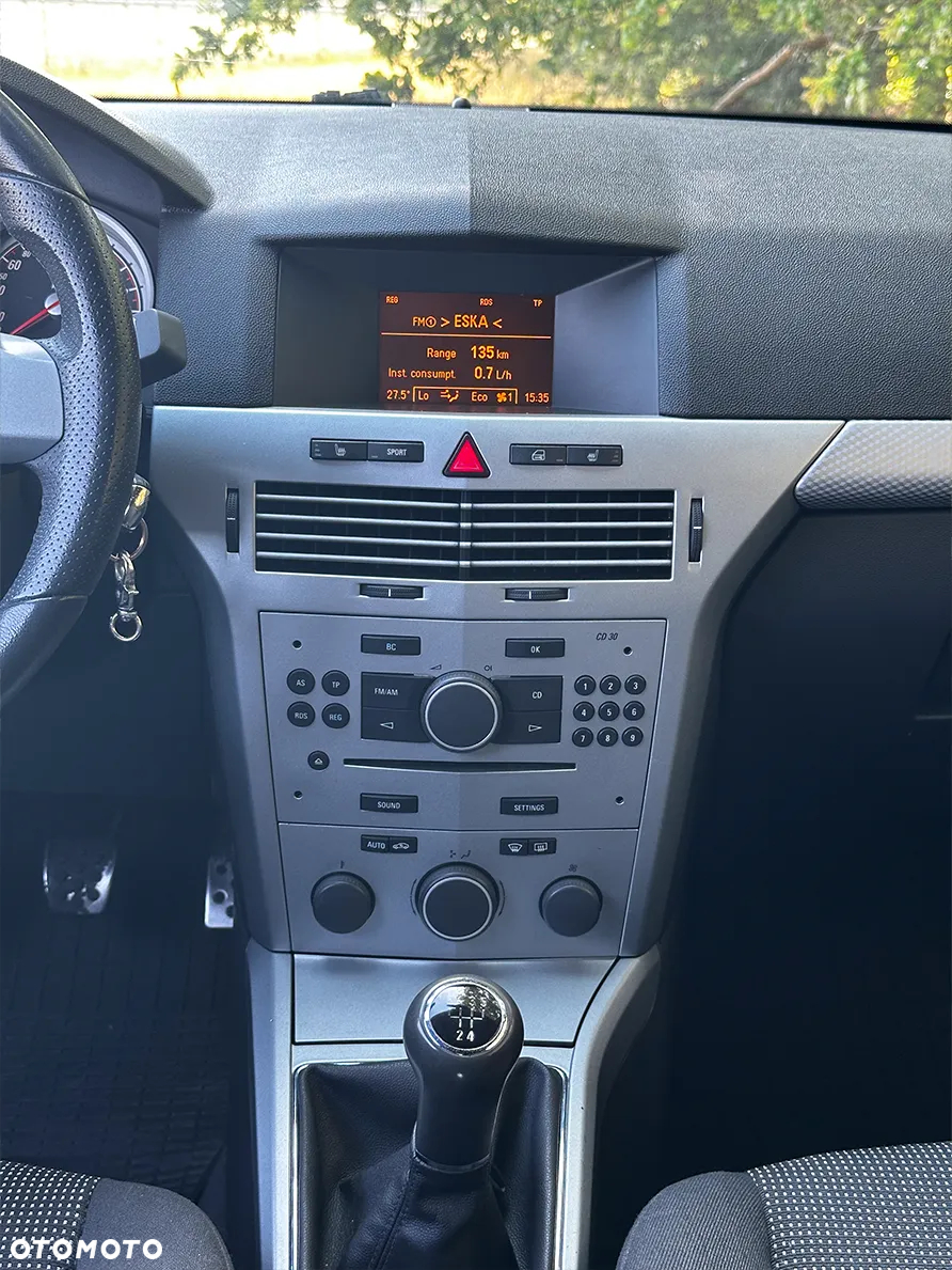 Opel Astra GTC 1.8 Sport - 18