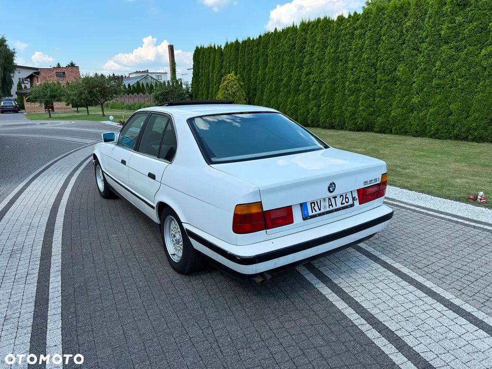 BMW Seria 5 - 12