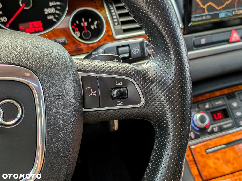 Audi A8 4.2 TDI DPF Quattro Langversion - 25