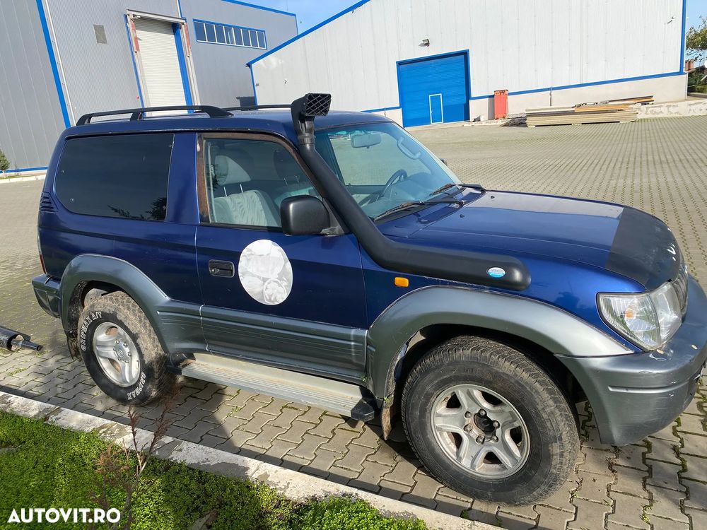 Toyota Land Cruiser - 2