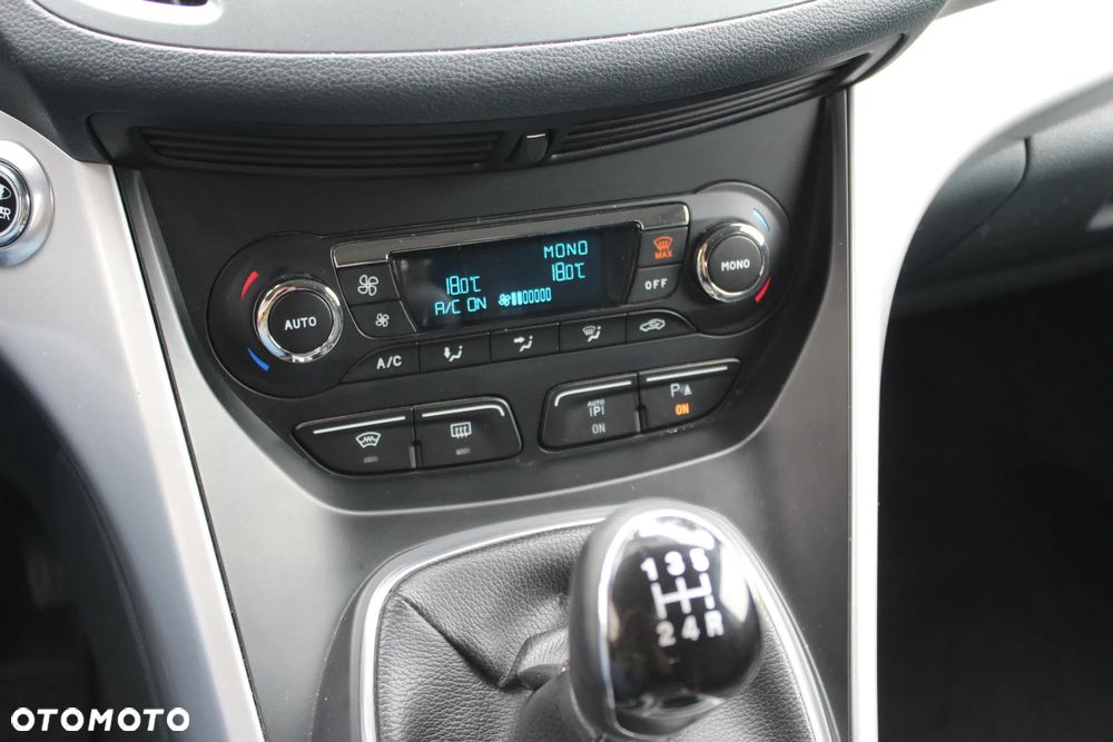 Ford C-MAX 1.6 Ti-VCT Titanium - 15