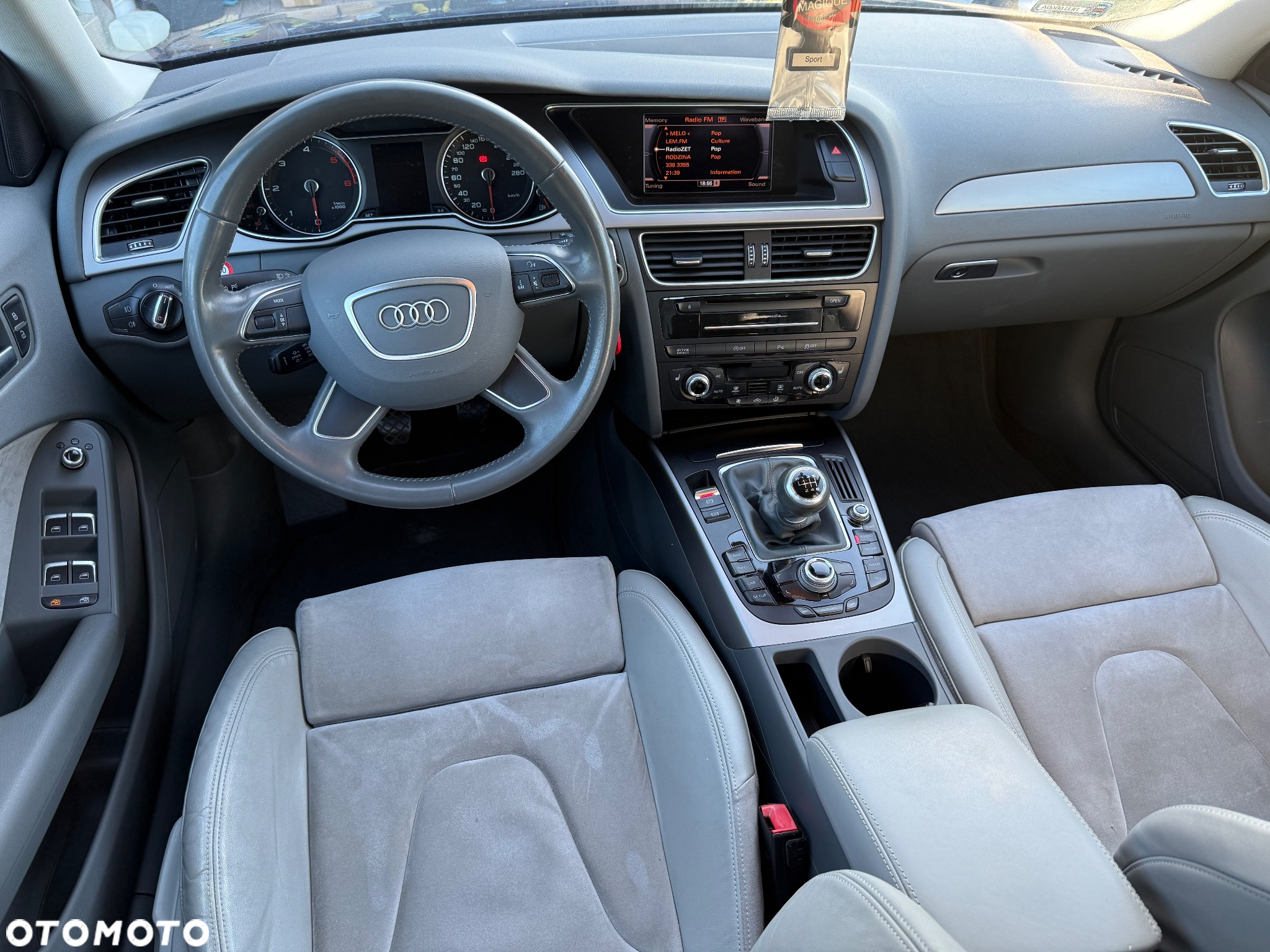 Audi A4 Avant - 13