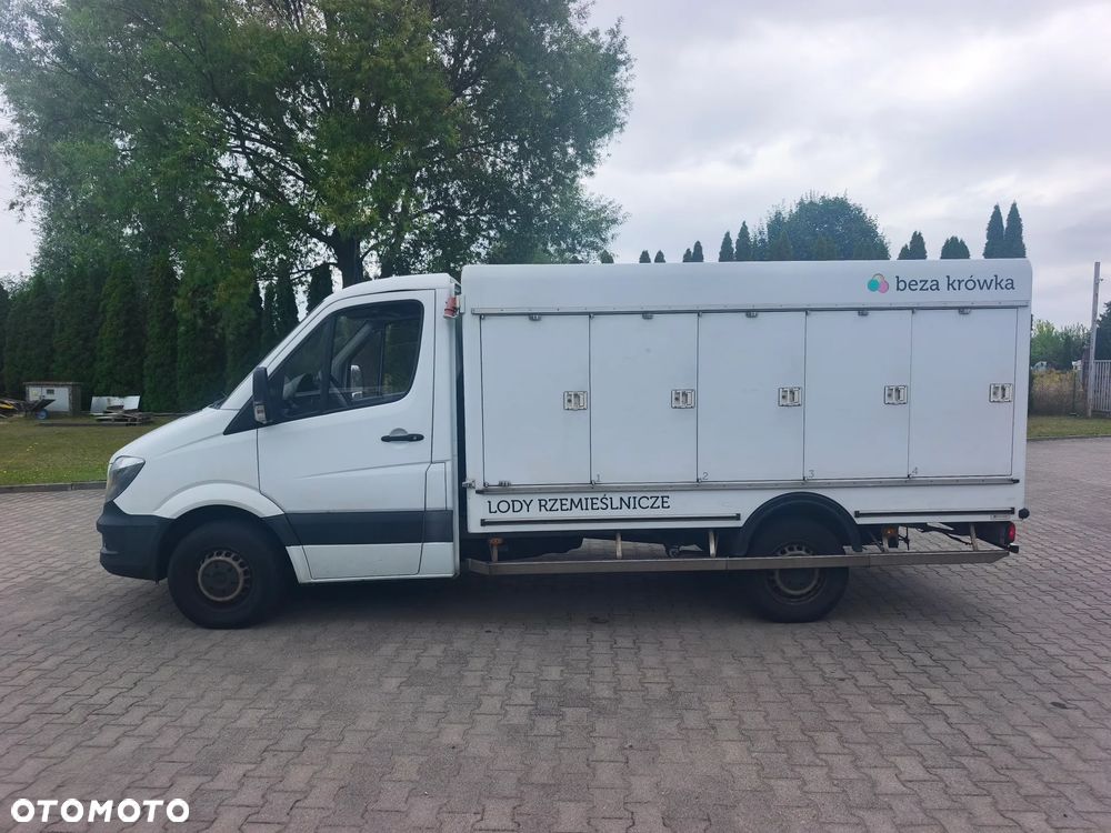 Mercedes-Benz SPRINTER - 3