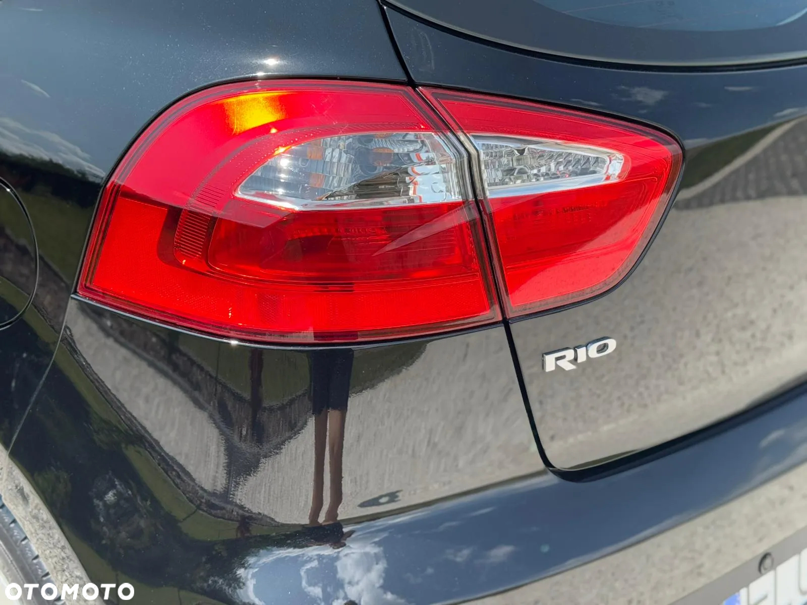 Kia Rio 1.2 M - 12