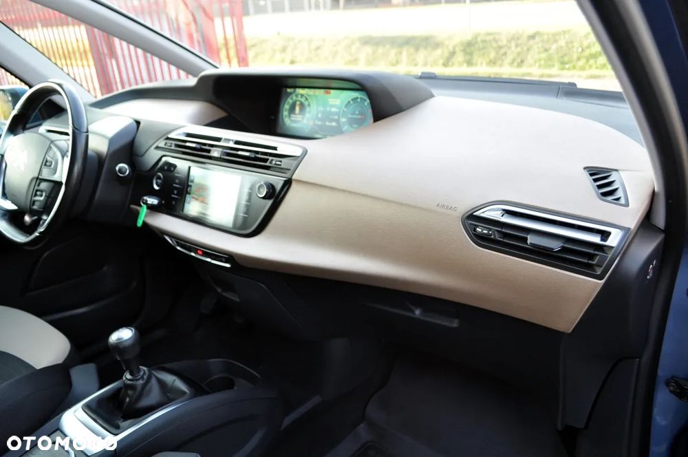 Citroën C4 Grand Picasso 1.2 PureTech Exclusive - 32