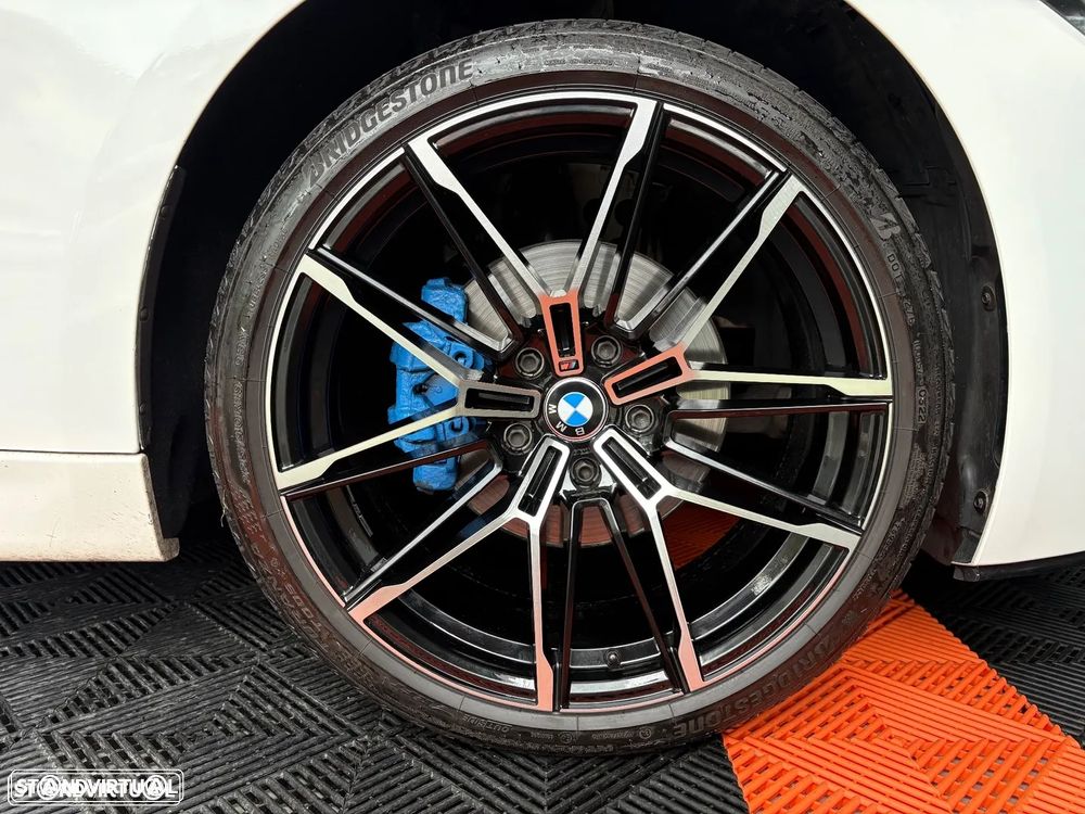 BMW 320 d xDrive Pack M - 4