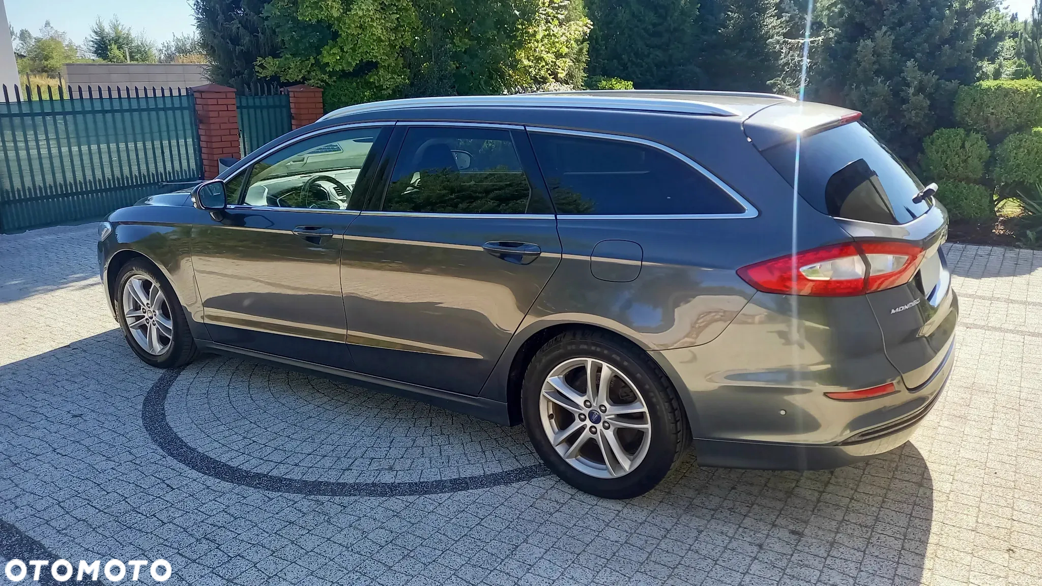 Ford Mondeo - 9