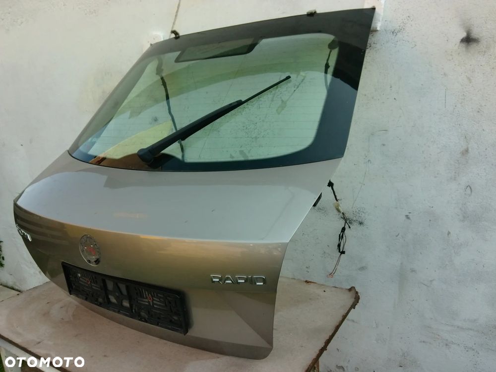 SKODA RAPID 5JH LIFTBACK LF8H KLAPA TYŁ TYLNA BAGAŻNIKA KOMPLETNA - 4