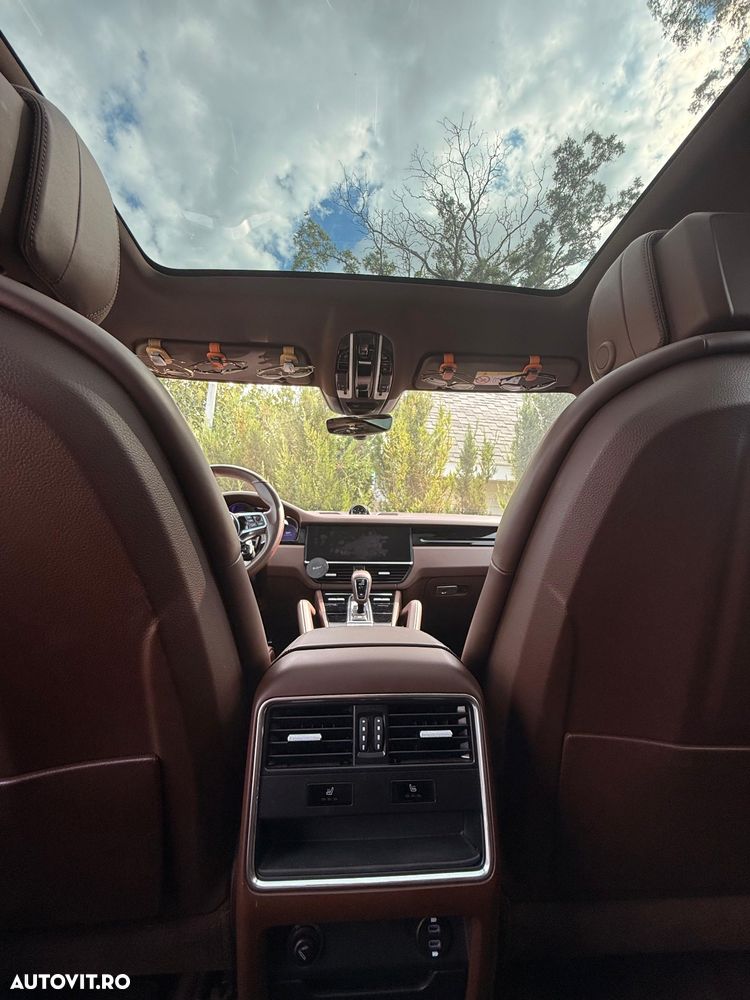 Porsche Cayenne E-Hybrid - 2