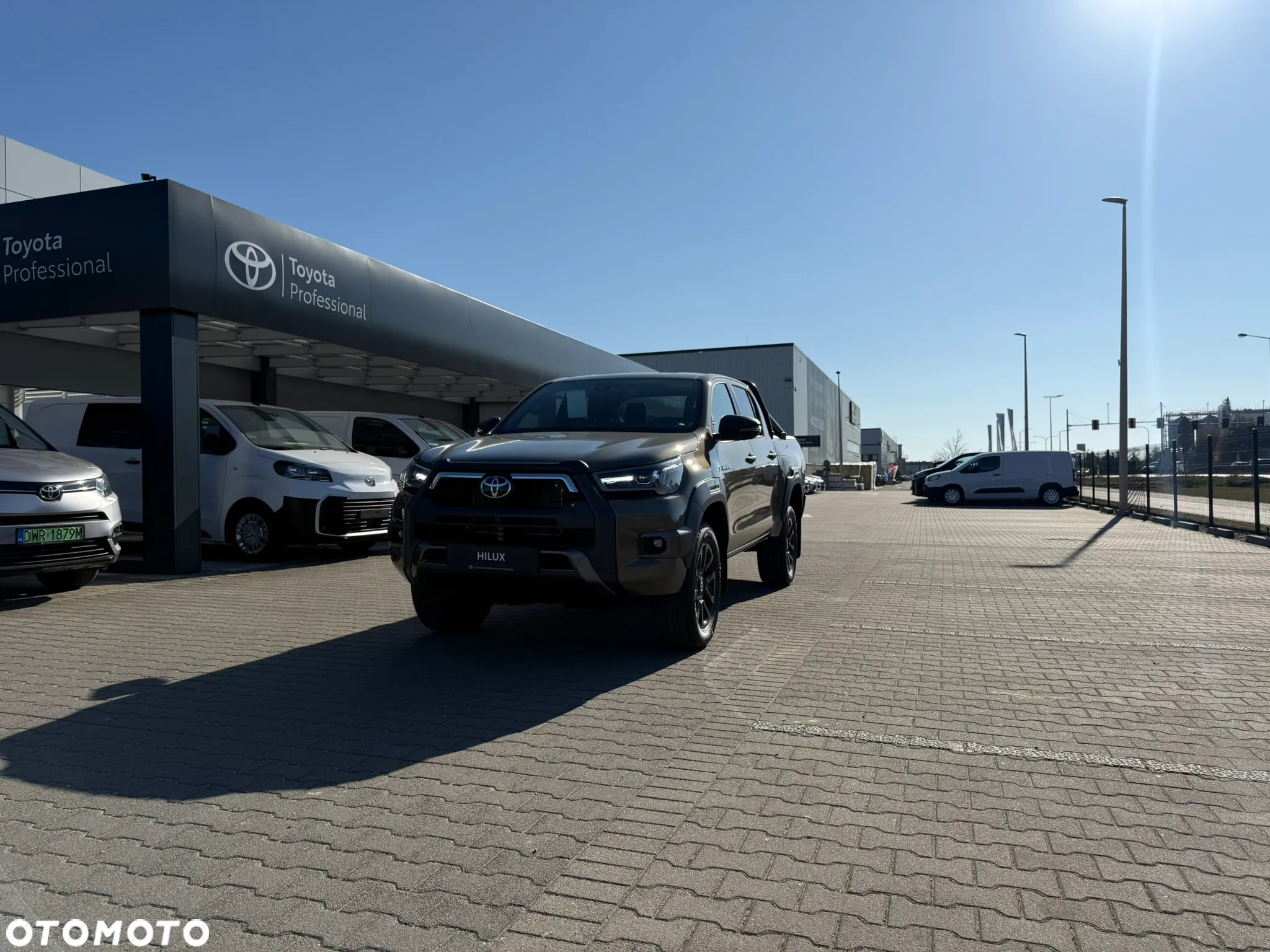 Toyota Hilux - 4