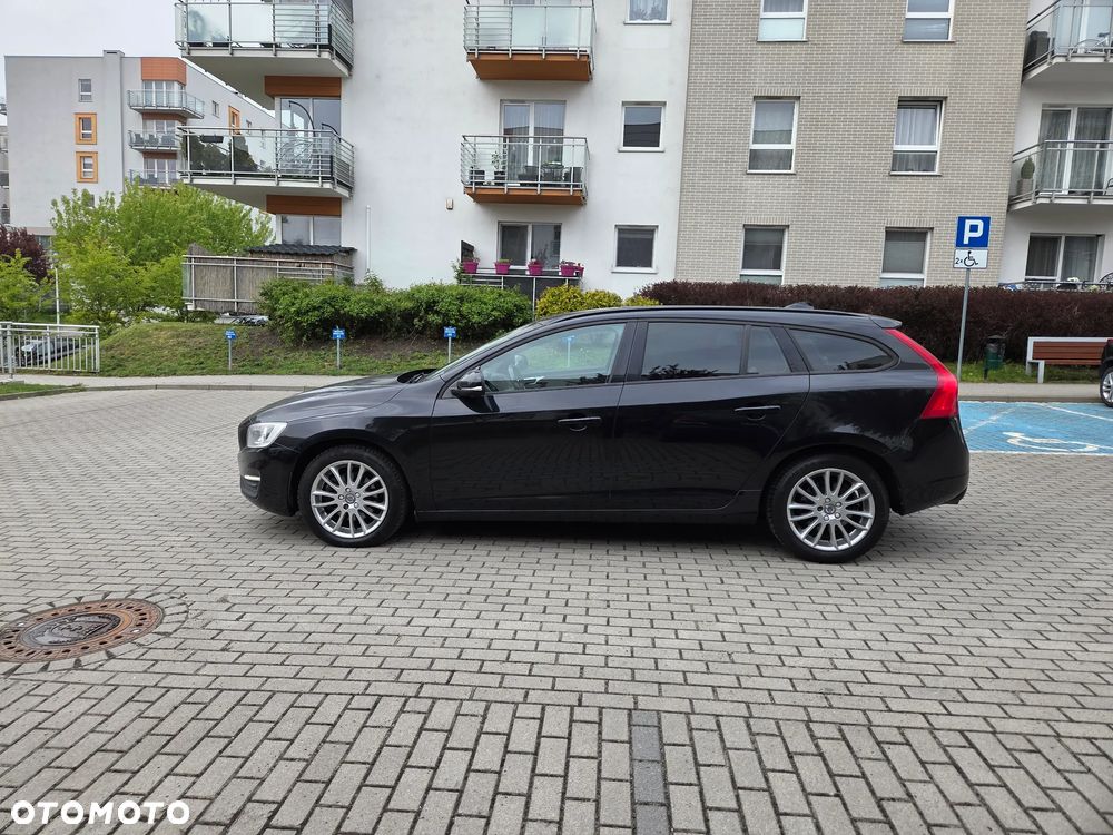 Volvo V60 D2 Kinetic - 8