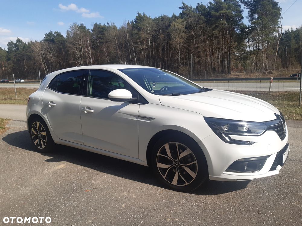 Renault Megane TCe 140 GPF INTENS - 11