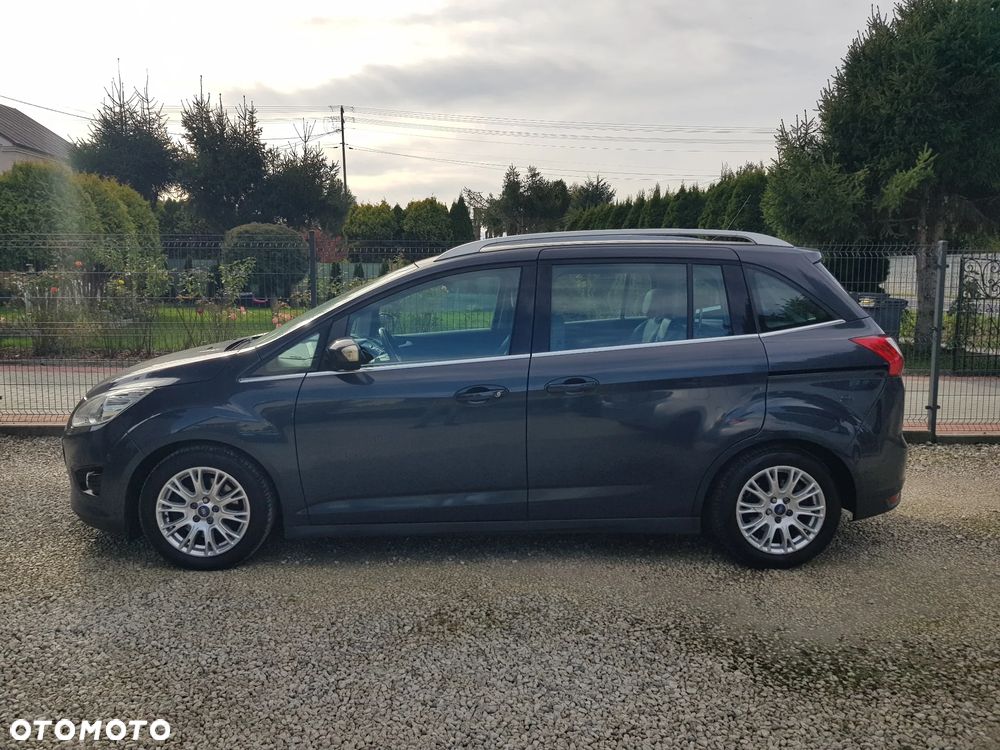 Ford Grand C-MAX - 8