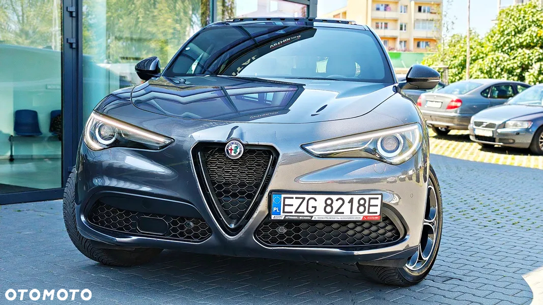 Alfa Romeo Stelvio 2.0 Turbo Veloce TI Q4 - 5