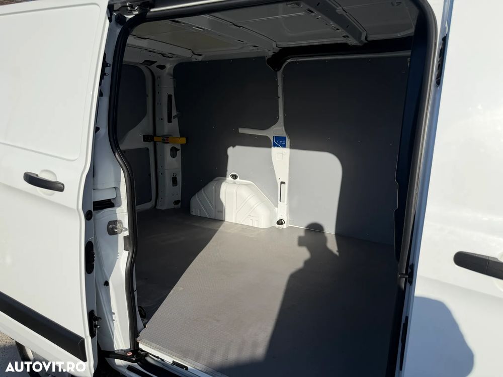 Ford Transit Custom - 20