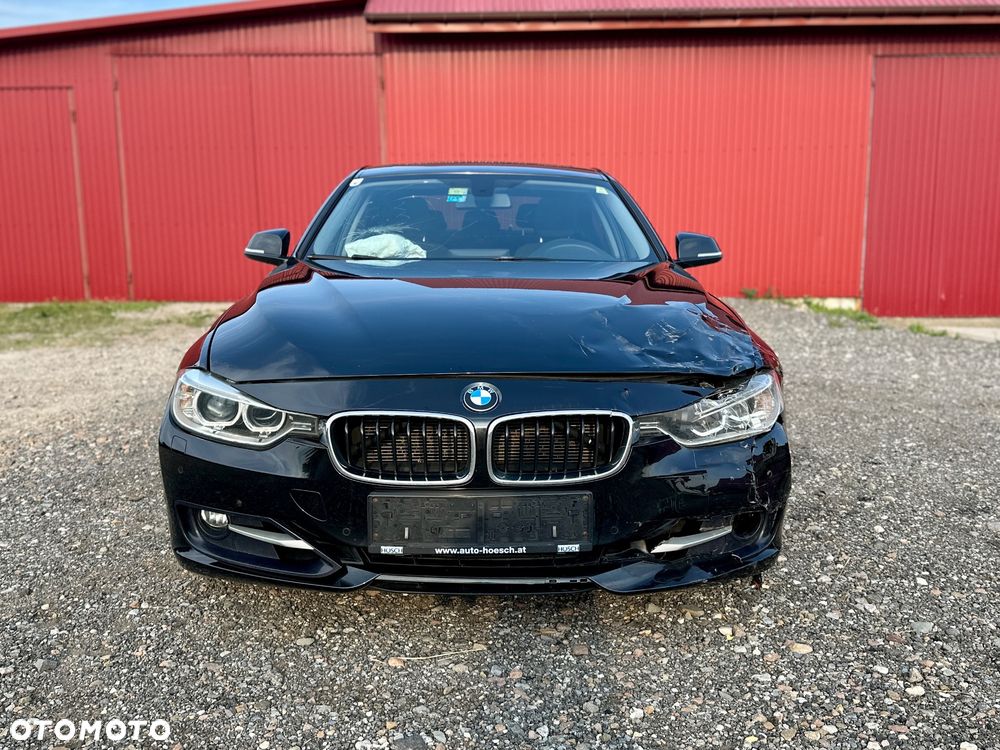 BMW Seria 3 328i Sport Line - 5
