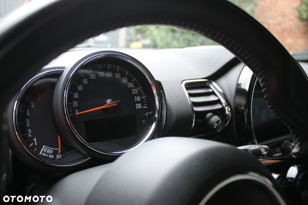 MINI Clubman Cooper SD - 12