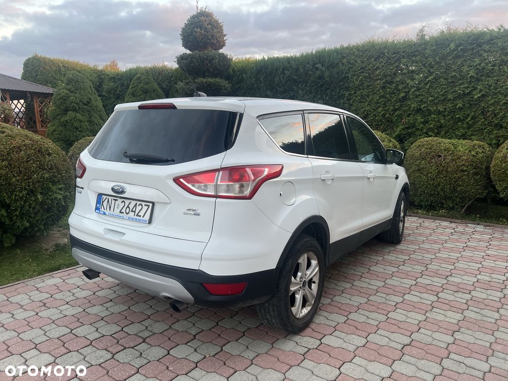 Ford Escape - 4
