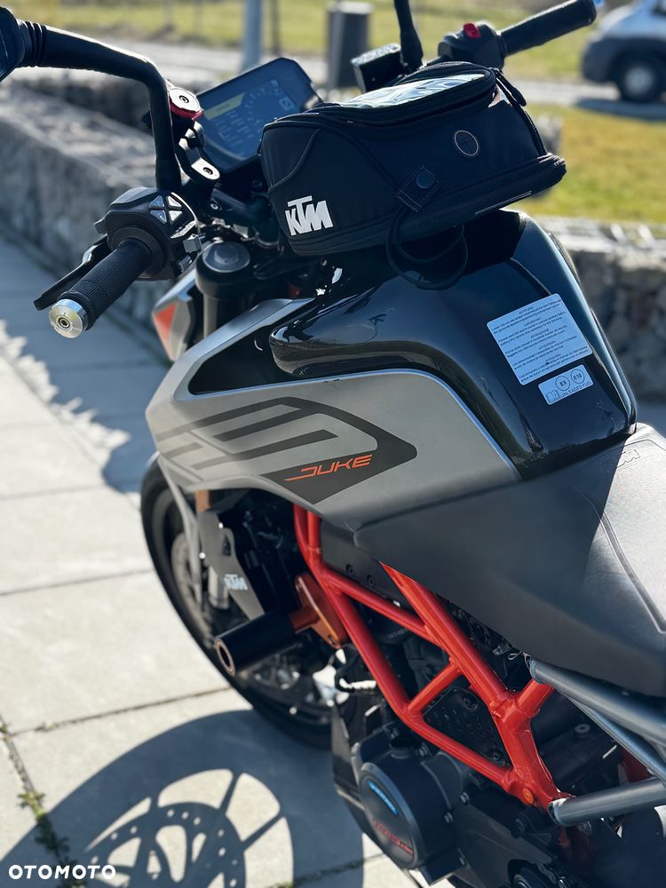 KTM Duke - 10