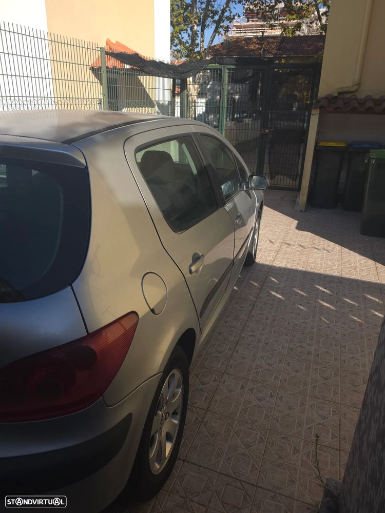 Peugeot 307 - 2