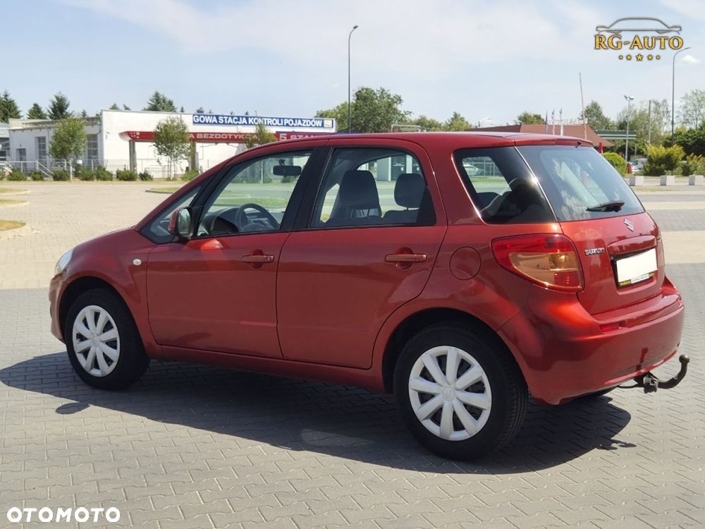 Suzuki SX4 - 9