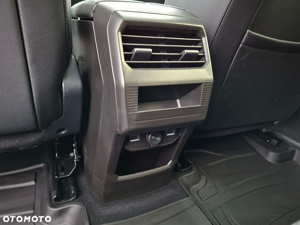 Jeep Compass - 29