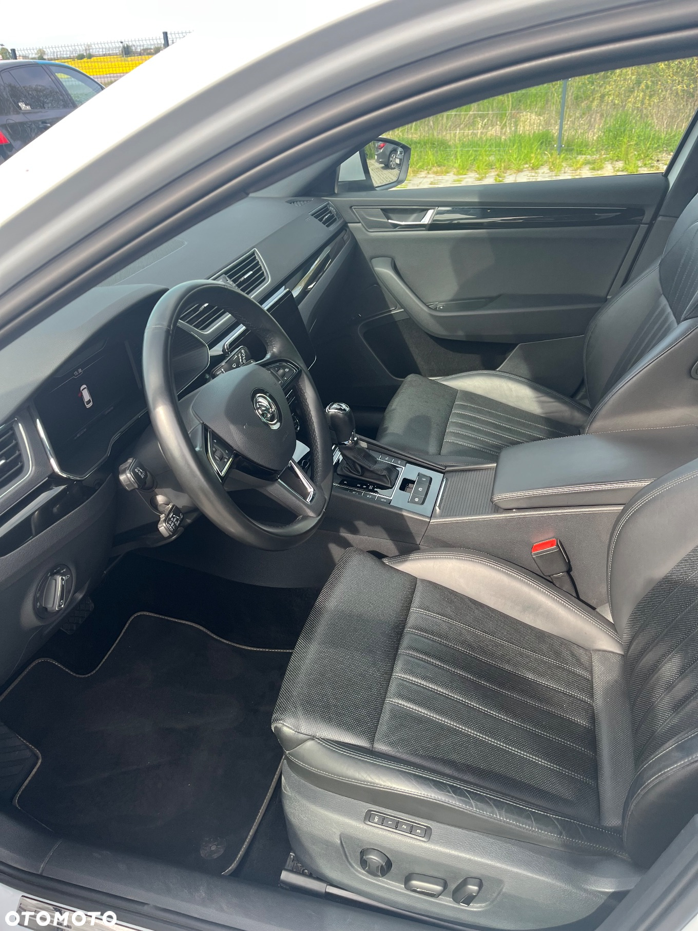 Skoda Superb 2.0 TDI 4x4 L&K DSG - 14