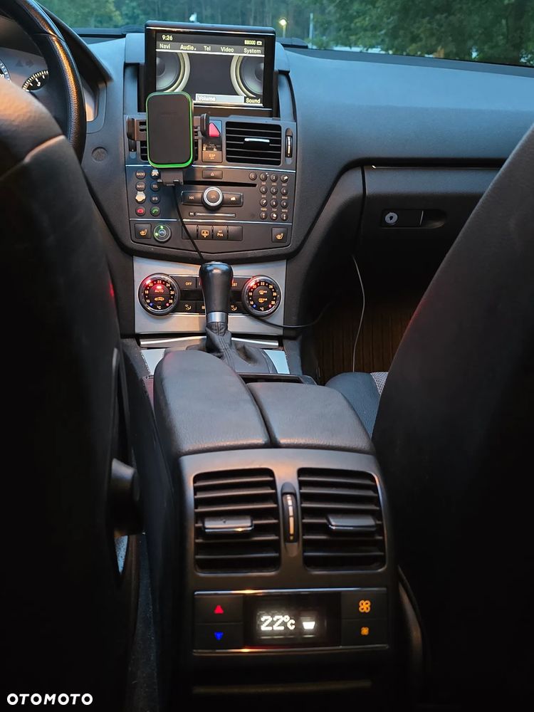 Mercedes-Benz Klasa C 350 4Matic 7G-TRONIC Avantgarde - 8