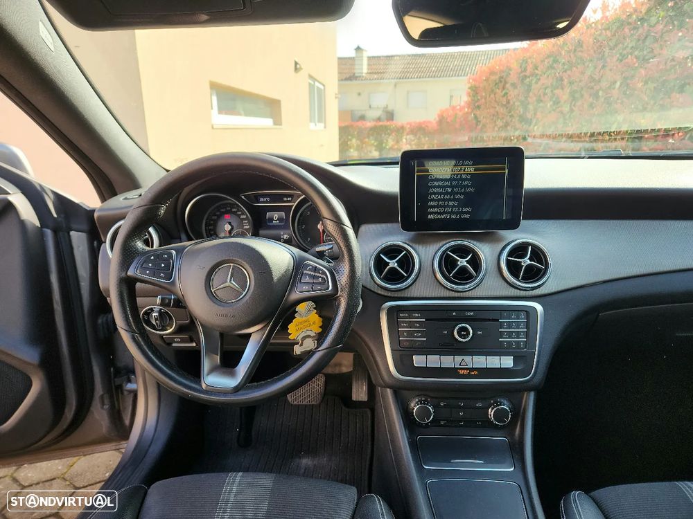 Mercedes-Benz CLA 200 d Shooting Brake Urban Aut. - 5