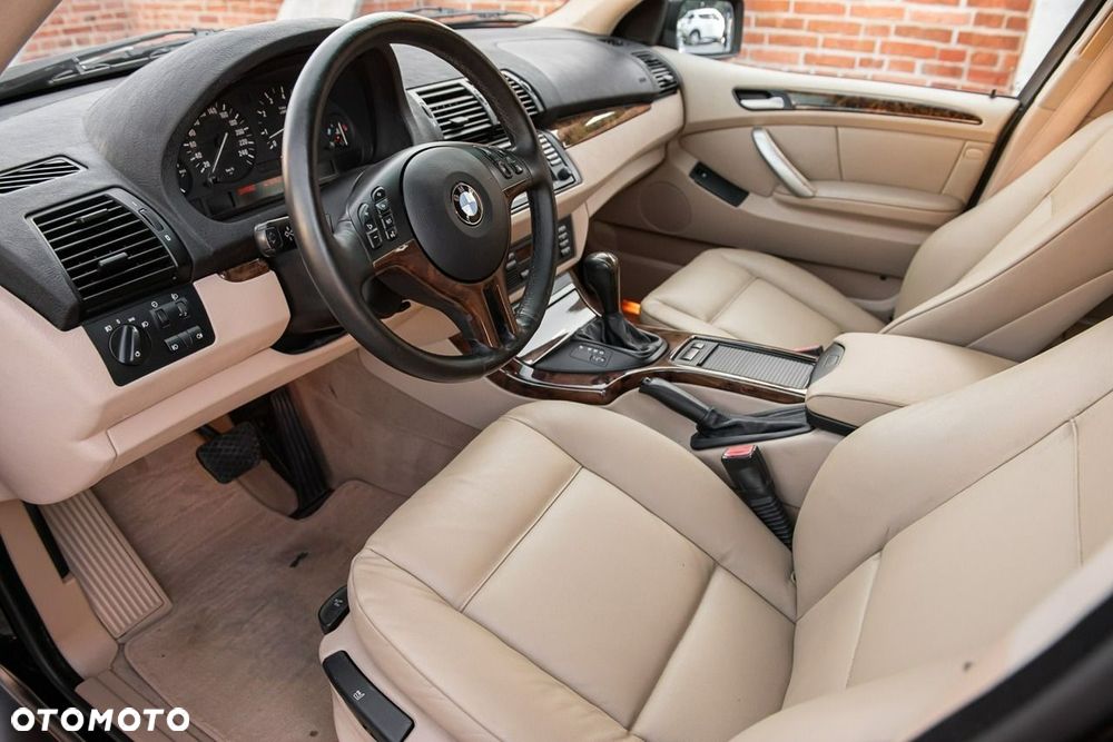 BMW X5 3.0 i Edition Exclusive Sport - 6