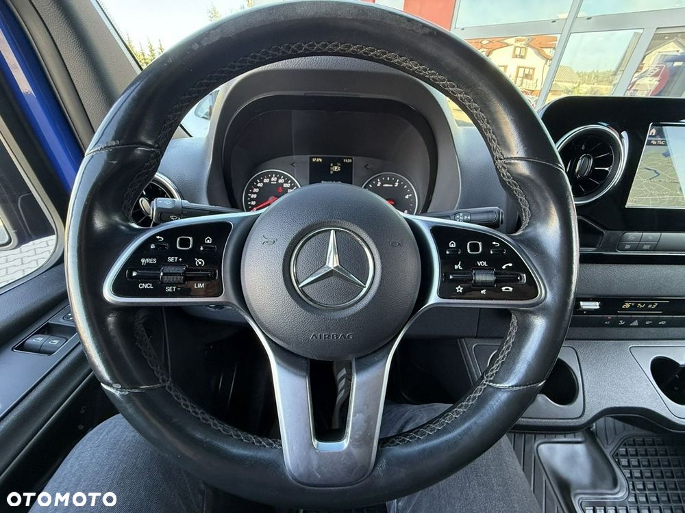 Mercedes-Benz Sprinter - 19