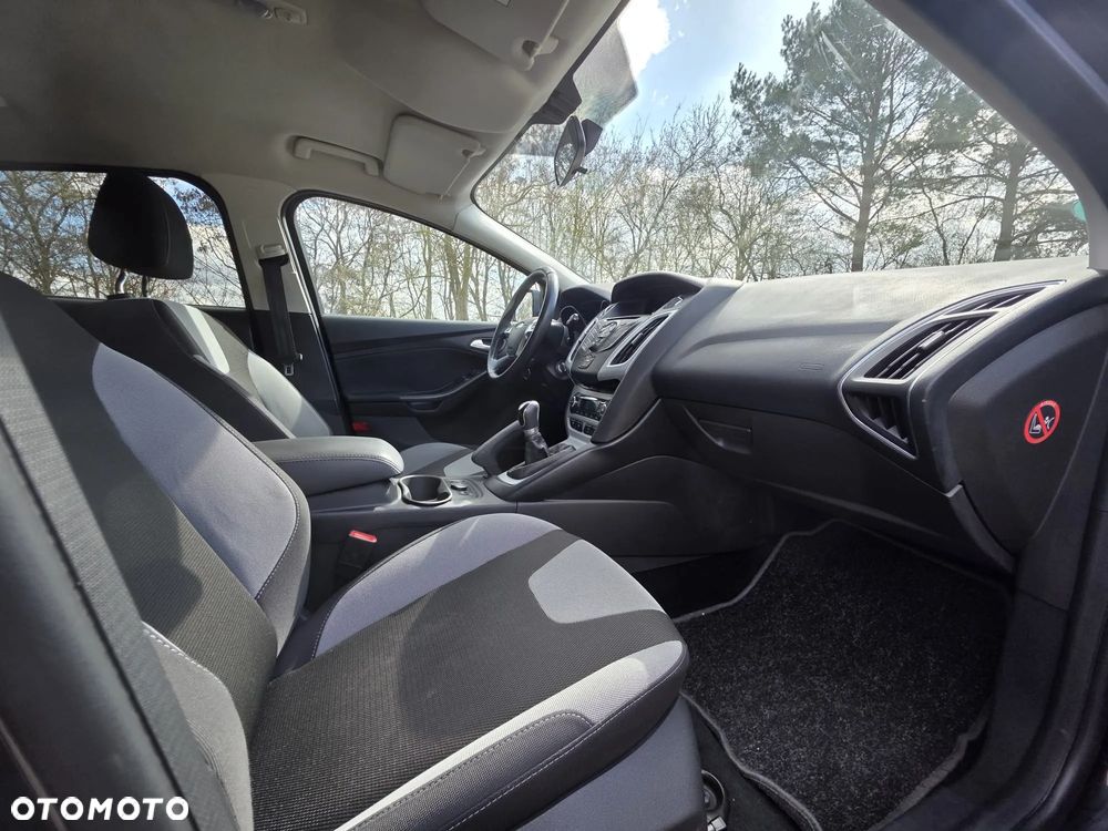 Ford Focus - 31