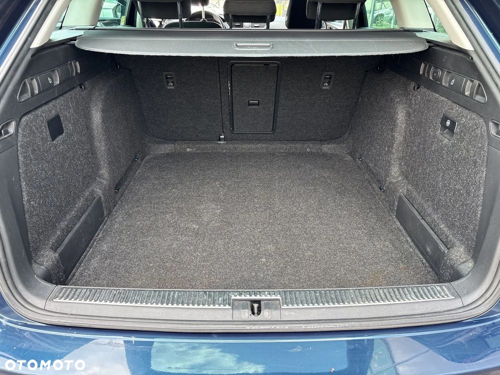 Skoda Superb 2.0 TDI SCR Style DSG - 19