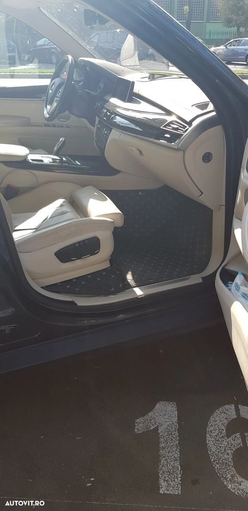 BMW X5 xDrive40d Sport-Aut. - 7