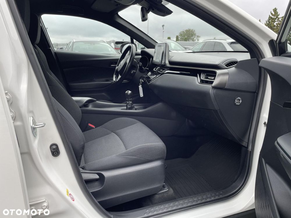 Toyota C-HR 1.2 T GPF Premium - 10
