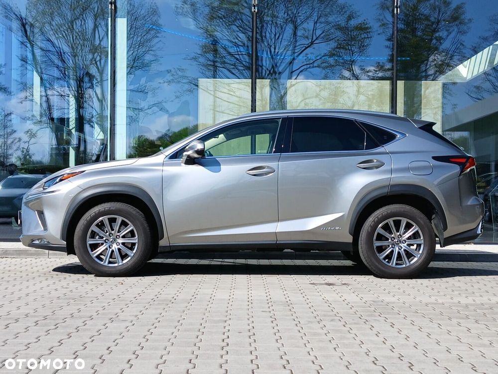 Lexus NX 300h Elegance Optimum AWD - 2