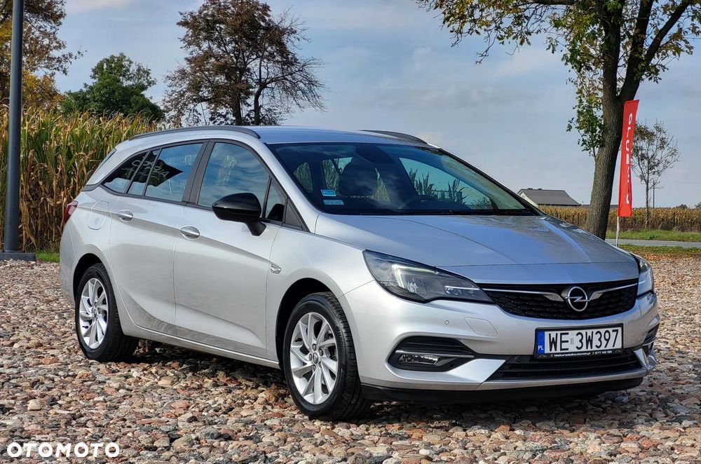 Opel Astra 1.2 T Edition S&S - 4