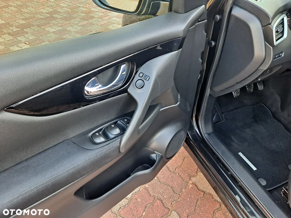 Nissan Qashqai 1.5 dCi Tekna - 14