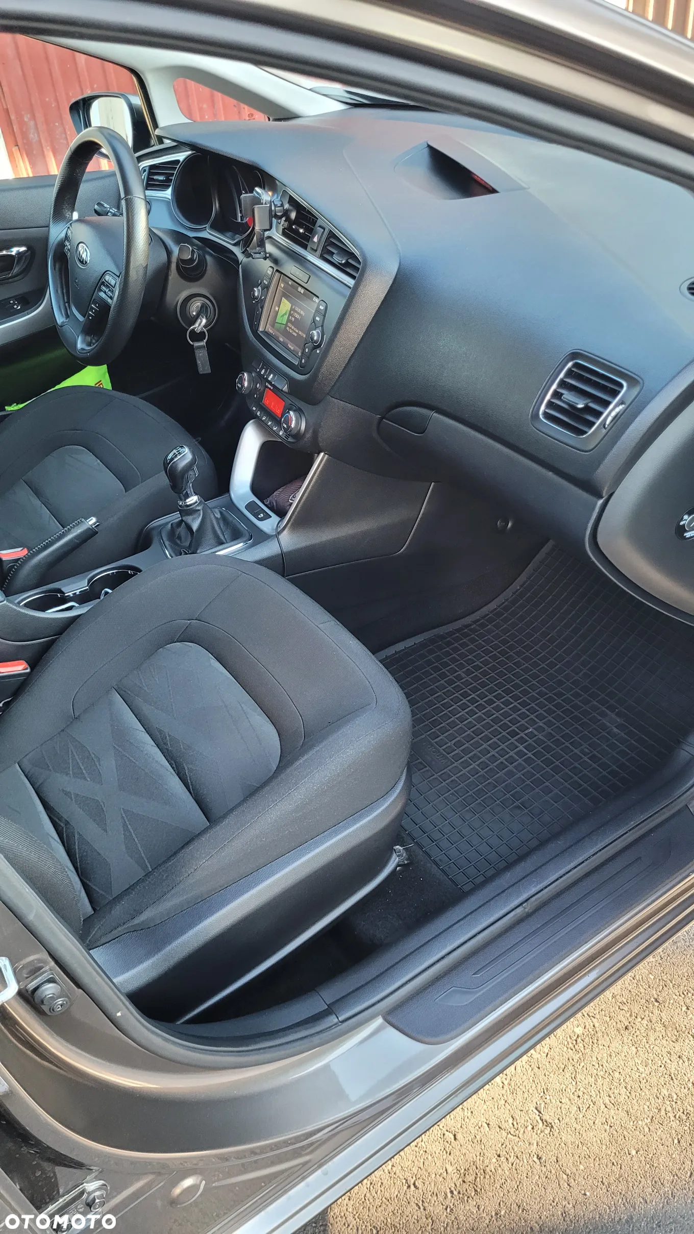Kia Ceed Cee'd 1.6 CRDi L - 11