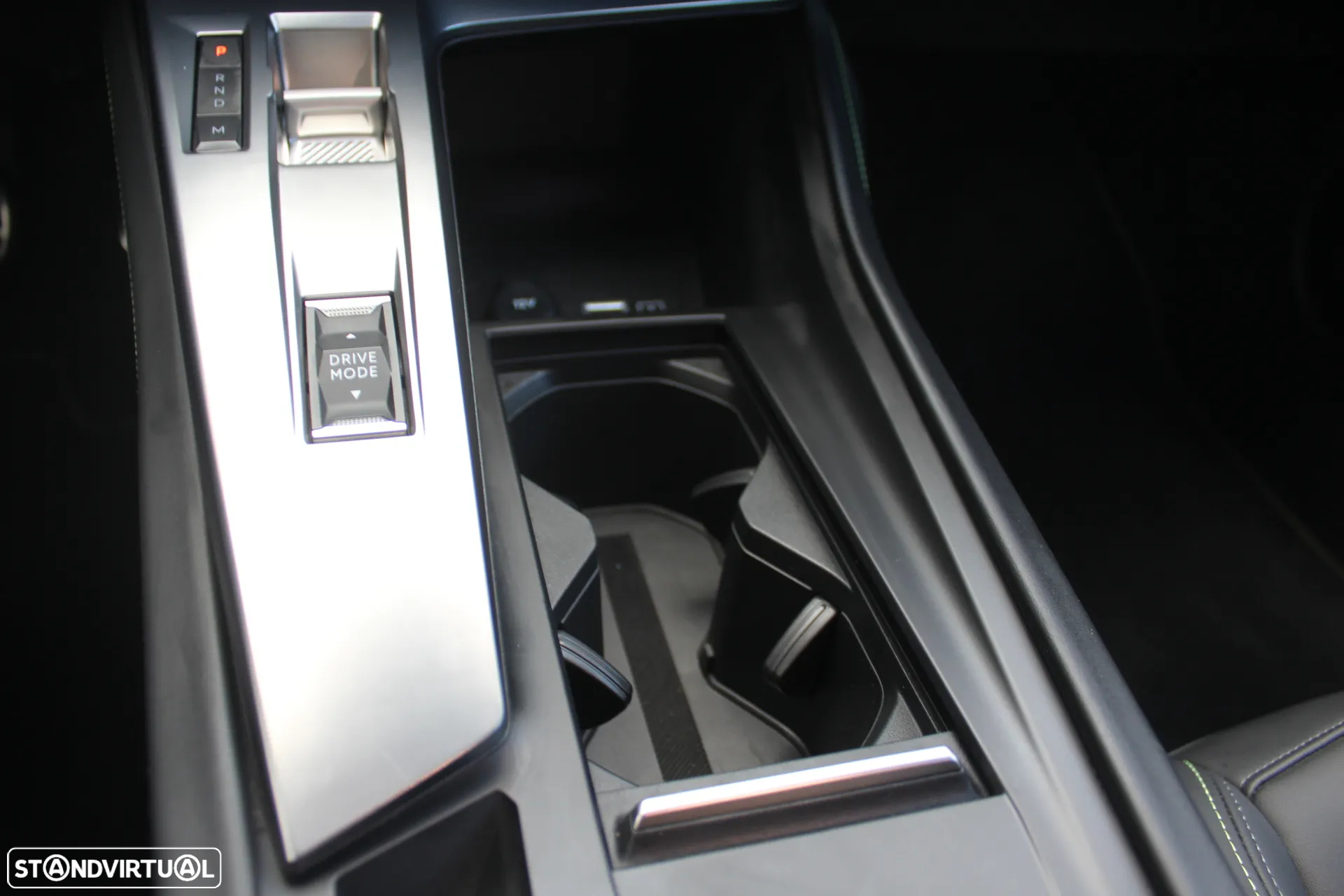 Peugeot 408 1.2 PureTech GT EAT8 - 46