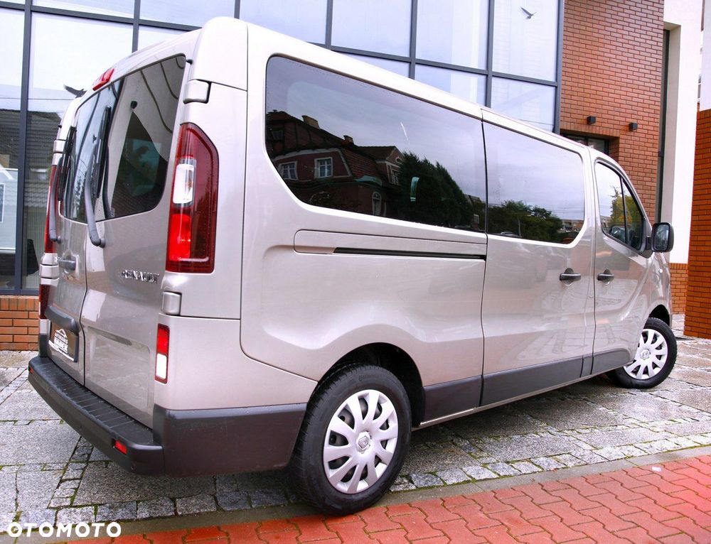 Renault Trafic Grand SpaceClass 2.0 dCi EDC - 28