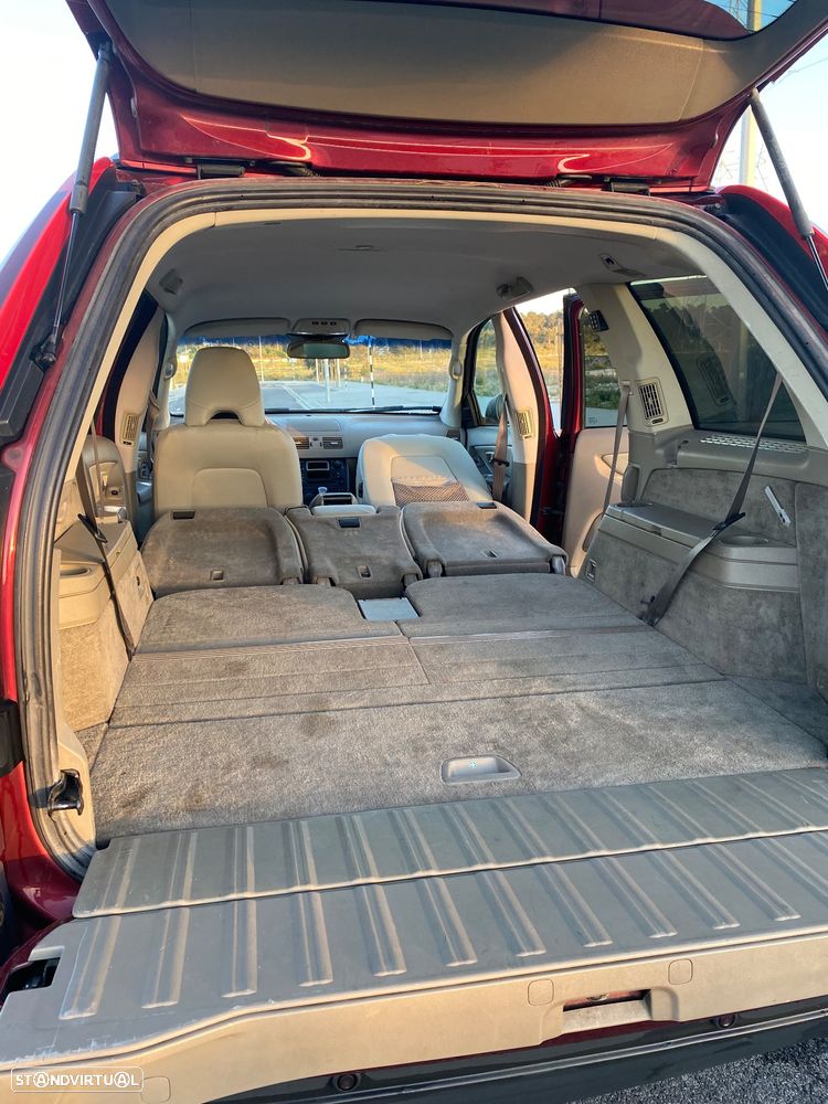 Volvo XC 90 2.4 D5 7L Executive - 8