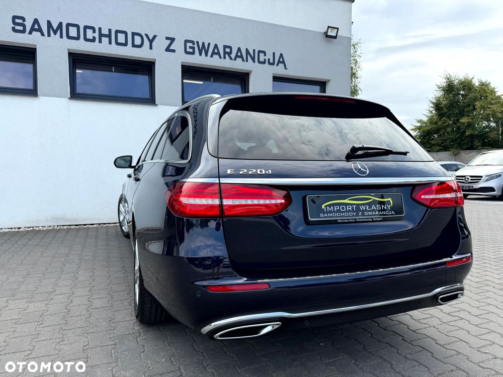 Mercedes-Benz Klasa E 220 d Business Edition 9G-TRONIC - 31