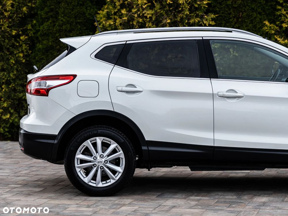 Nissan Qashqai 1.5 dCi Tekna - 17