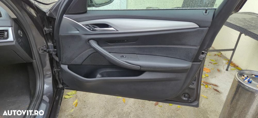 BMW Seria 5 530d Aut. Luxury Line - 21