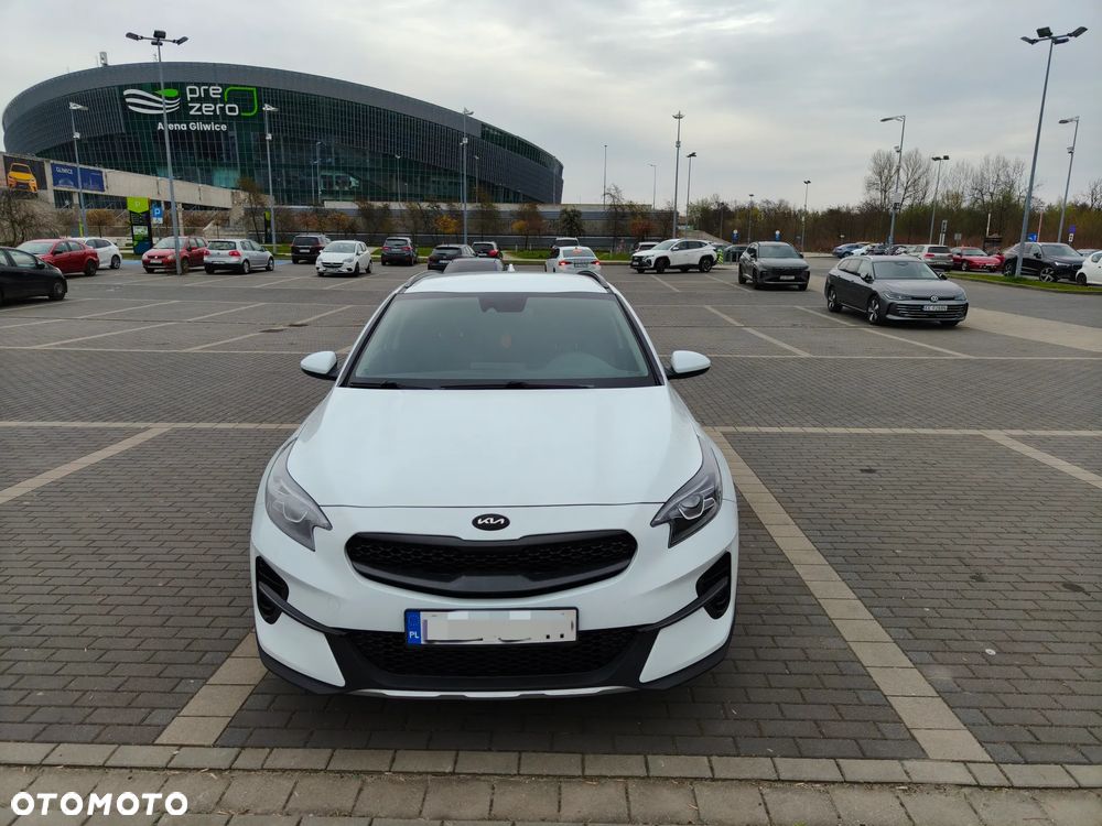 Kia XCeed - 4