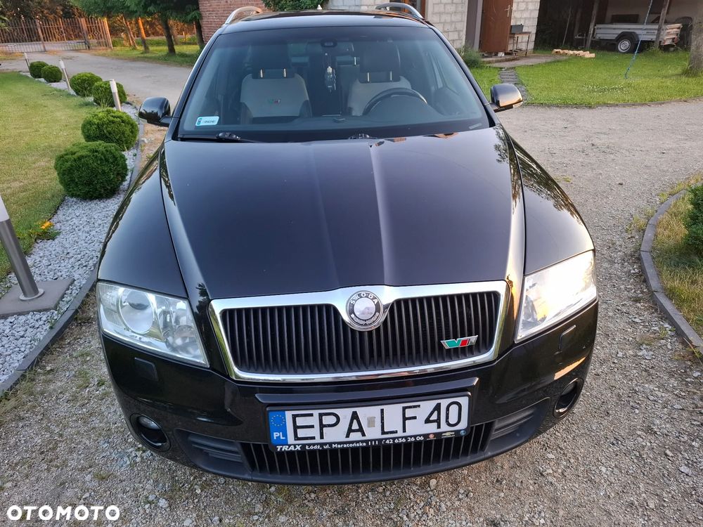 Skoda Octavia 2.0 TDI RS - 2