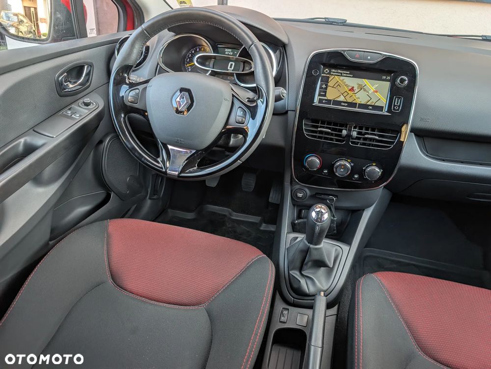 Renault Clio 1.2 16V Zen - 26