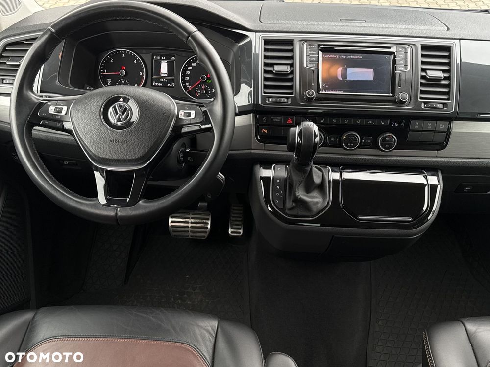 Volkswagen Multivan - 21
